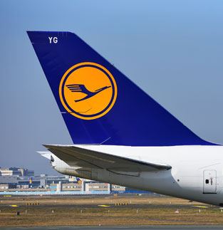 Hengeler-Rueckschlag-Lufthansa